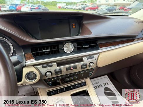 Used 2016 Lexus ES 350 w/ Luxury Package w/Wood Trim FWD image 19