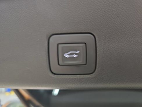 Used 2024 Chevrolet TrailBlazer ACTIV w/ Convenience Package FWD image 17