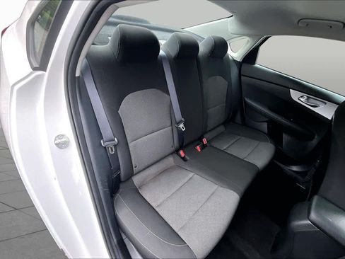 Used 2023 Kia Forte LXS FWD image 39