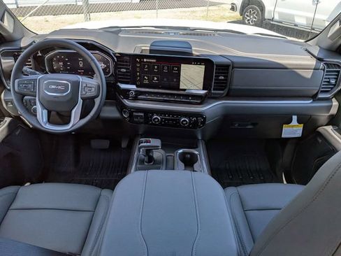 New 2026 GMC Sierra 1500 SLT w/ SLT Premium Plus Package AWD/4WD image 16