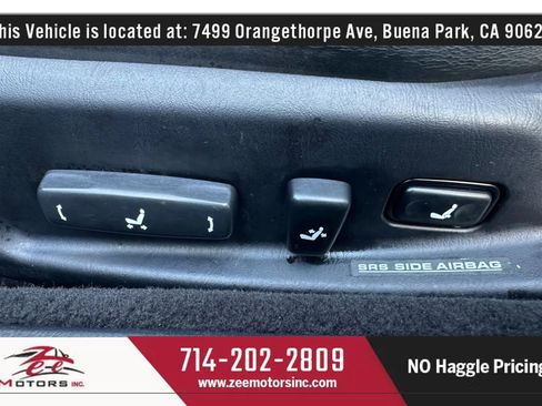 Used 2003 Lexus SC 430 Convertible image 40