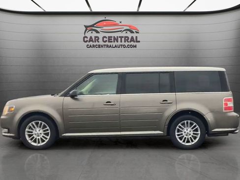 Used 2014 Ford Flex SEL w/ Equipment Group 202A image 2