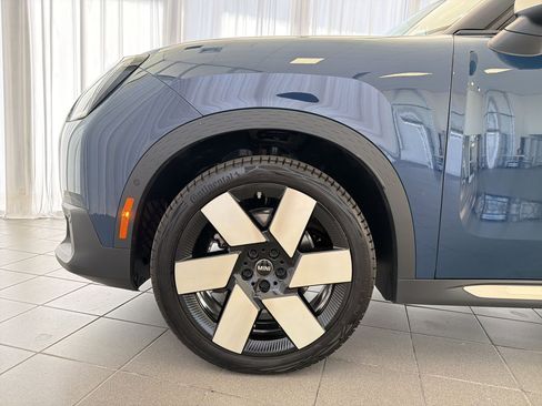 Certified 2026 MINI Cooper Countryman S image 12