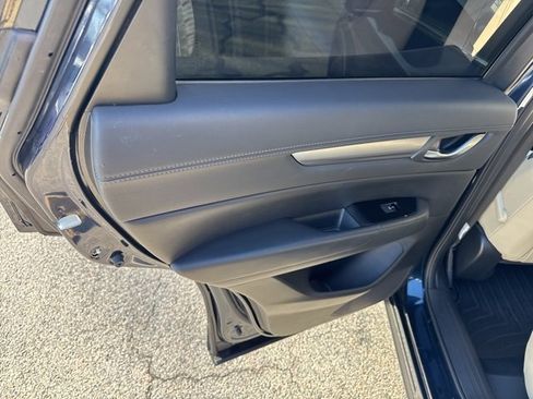 Used 2020 MAZDA CX-5 Touring image 11