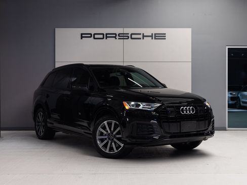 Used 2022 Audi Q7 2.0T Premium Plus w/ Premium Plus Package AWD/4WD image 9