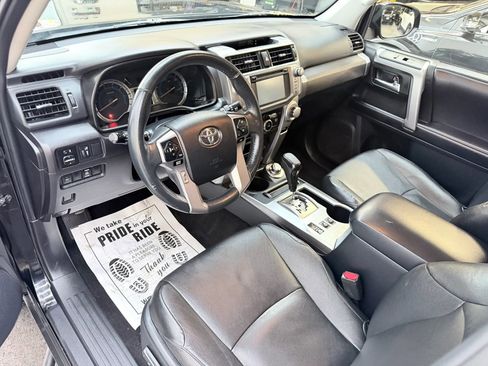 Used 2016 Toyota 4Runner 4WD image 12