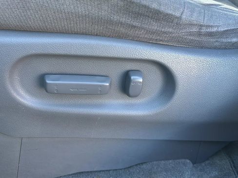 Used 2005 Honda Odyssey EX image 27