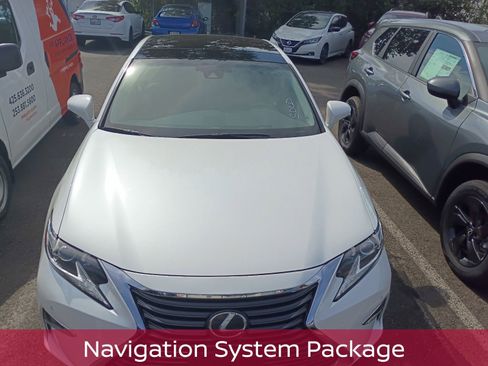 Used 2017 Lexus ES 350 w/ Navigation System Package FWD image 3
