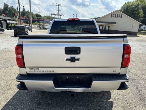 Used 2018 Chevrolet Silverado 1500 LT w/ All Star Edition AWD/4WD image 13