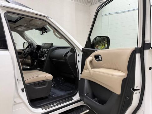 Used 2023 Nissan Armada SL RWD image 49