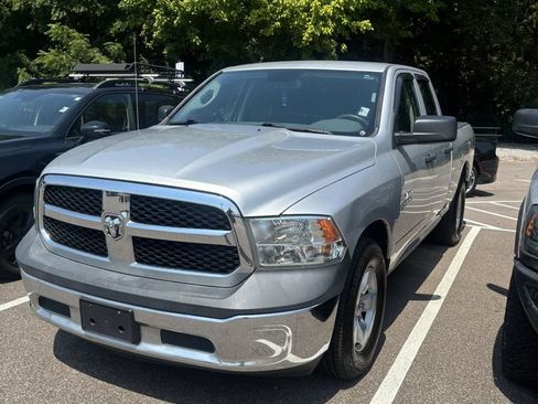Used 2018 RAM 1500 Tradesman w/ Popular Equipment Group RWD image 3