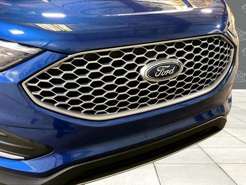 Certified 2024 Ford Edge SEL AWD/4WD image 13