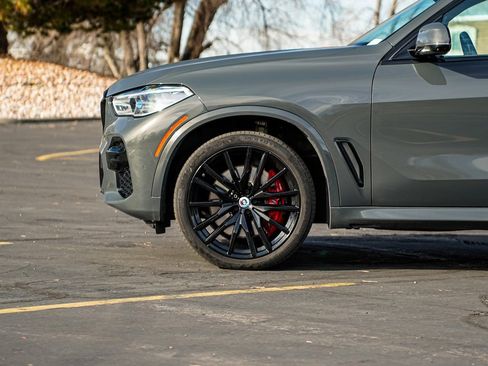 Used 2023 BMW X5 M50i w/ Executive Package image 8