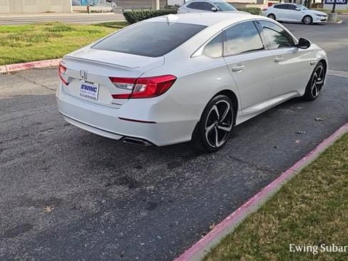 Used 2018 Honda Accord Sport image 5