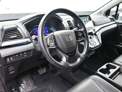 Used 2023 Honda Odyssey Touring image 19