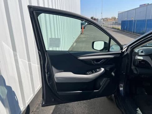 Certified 2022 Subaru Outback Premium image 11