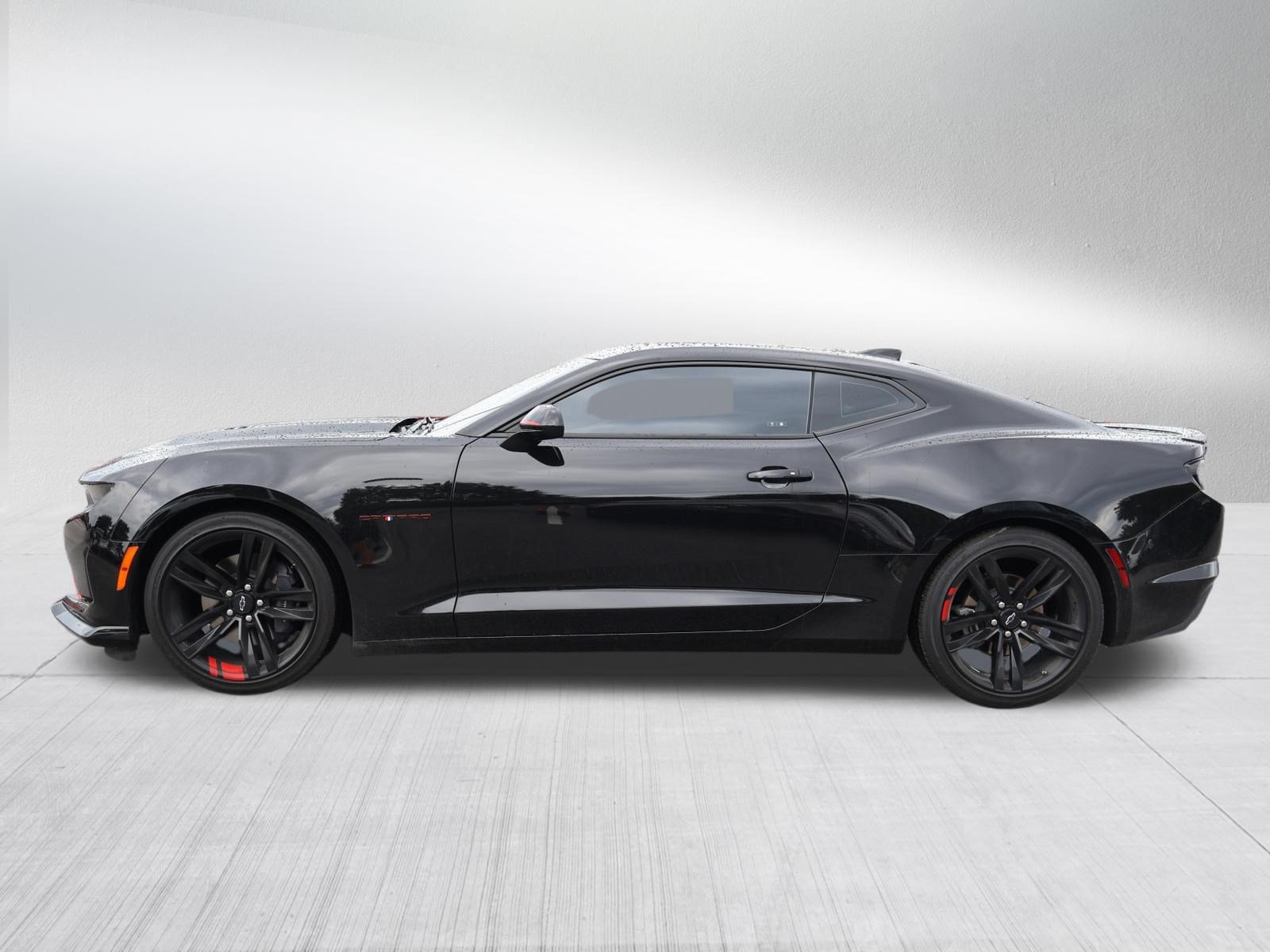 Used 2023 Chevrolet Camaro LT w/ Redline Edition RWD image 4