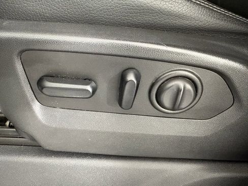 Used 2020 GMC Sierra 1500 Denali w/ Technology Package image 12