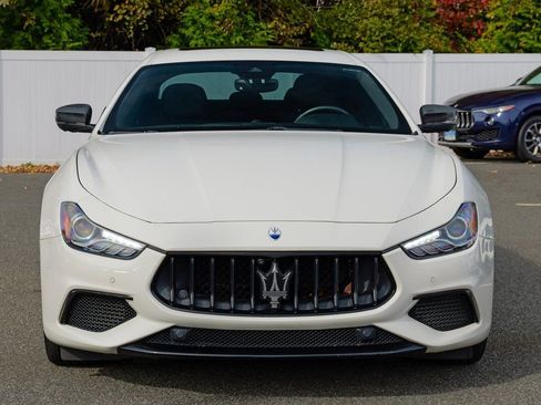 Used 2022 Maserati Ghibli Modena Q4 image 2