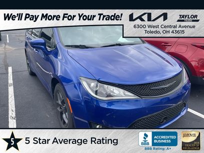 Used 2020 Chrysler Pacifica Touring-L Plus w/ Advanced Safetytec Group