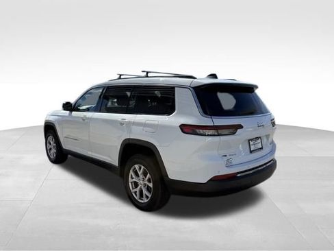Used 2022 Jeep Grand Cherokee L Limited image 7