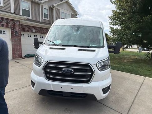 Used 2020 Ford Transit 150 XLT RWD image 4