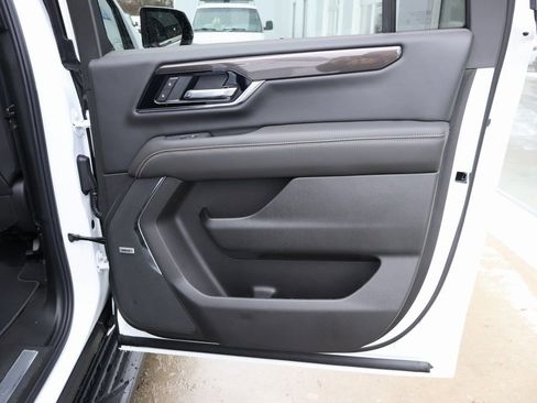 New 2026 GMC Yukon XL Elevation w/ Elevation Premium Package image 39