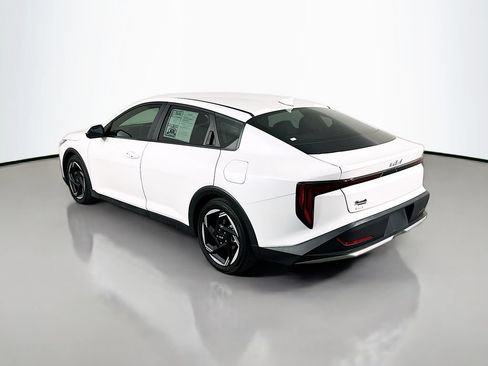 Used 2025 Kia K4 EX FWD image 5
