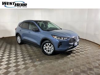 Used 2025 Ford Escape Active video 1