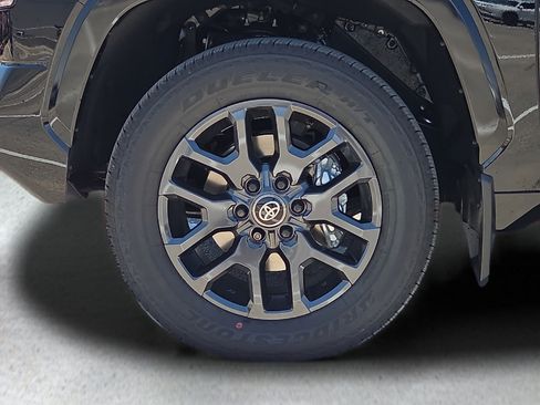 New 2026 Toyota Tundra Platinum AWD/4WD image 9