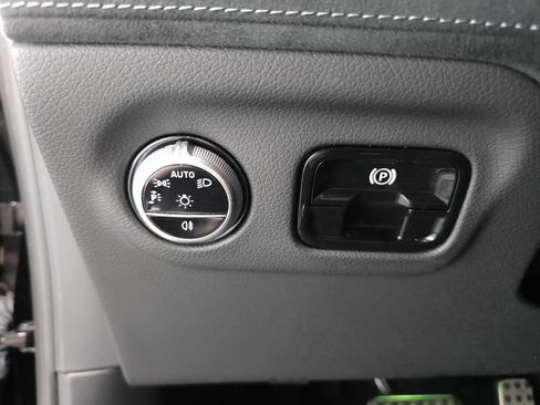 Used 2023 Mercedes-Benz EQE AMG 4MATIC Sedan image 10