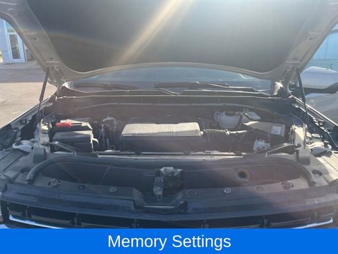 Used 2021 Chevrolet Tahoe LT w/ Luxury Package image 5