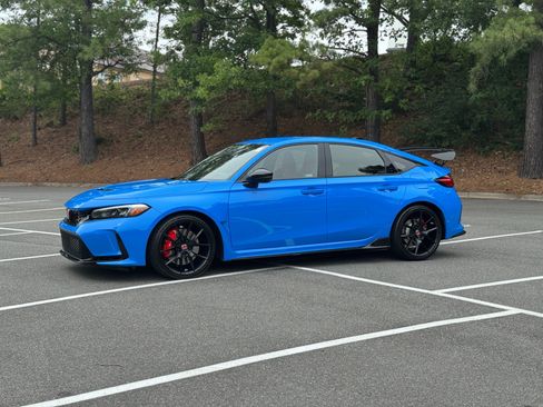 Used 2025 Honda Civic Type R image 5