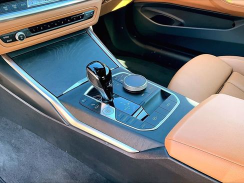 Certified 2023 BMW 430i Convertible w/ Premium Package image 14