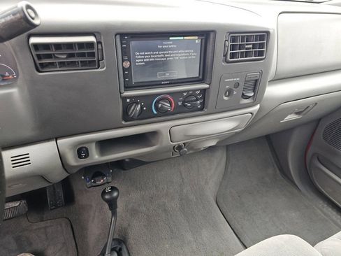 Used 2004 Ford F250 XLT AWD/4WD image 32