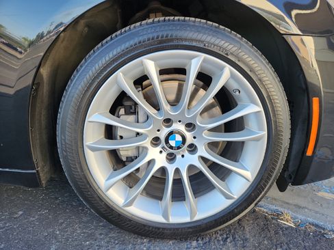 Used 2014 BMW 740Li xDrive AWD/4WD image 21