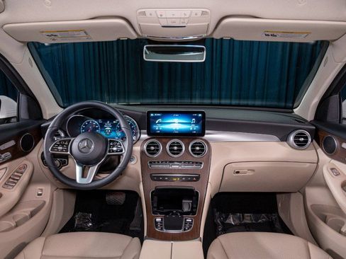 Certified 2022 Mercedes-Benz GLC 300 image 24