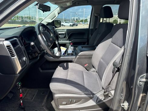 Used 2018 Chevrolet Silverado 1500 LT w/ Texas Edition RWD image 8