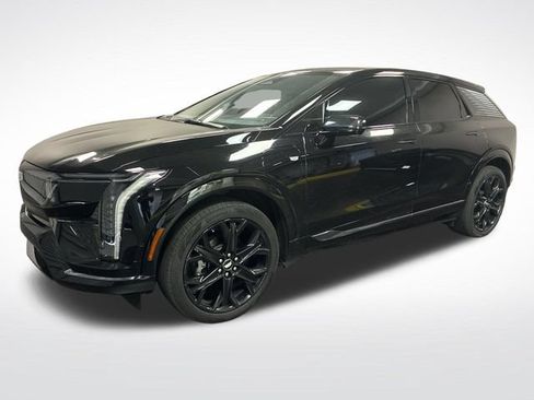 Certified 2025 Cadillac Optiq Sport 1 w/ LPO, ONYX Package AWD/4WD image 1