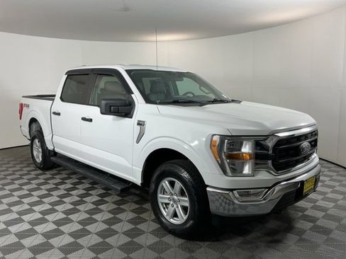 Used 2021 Ford F150 XLT w/ Trailer Tow Package AWD/4WD image 3