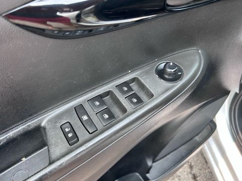 Used 2021 Chevrolet Spark LT FWD image 18