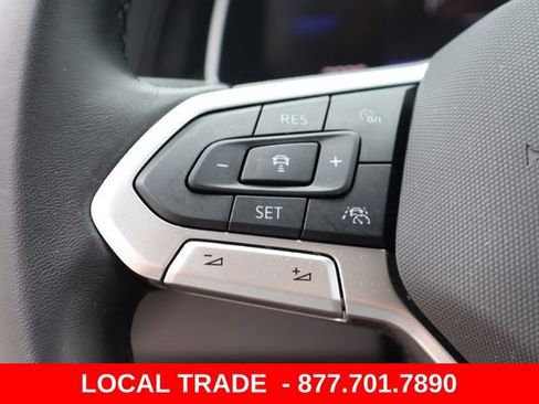 Used 2024 Volkswagen Jetta SE FWD image 25