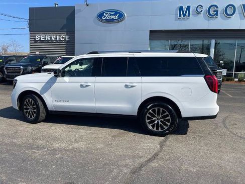 Certified 2025 Ford Expedition Max Platinum AWD/4WD image 2