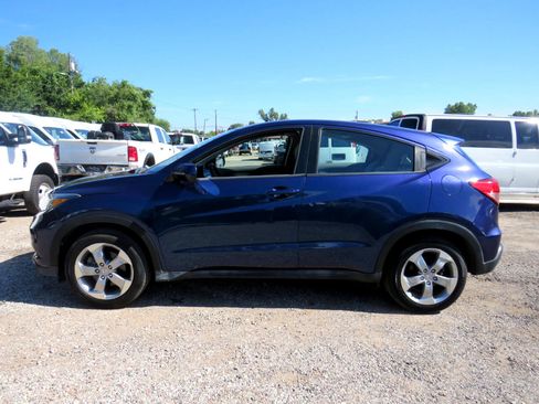 Used 2017 Honda HR-V LX image 30