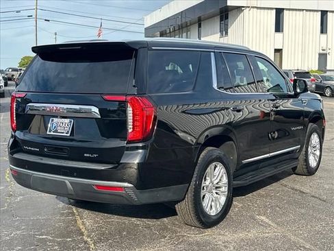 Certified 2023 GMC Yukon SLT w/ SLT Luxury Package image 11