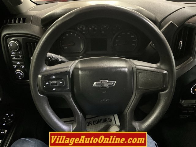 Used 2019 Chevrolet Silverado 1500 Custom Trail Boss w/ Custom Convenience Package AWD/4WD image 17
