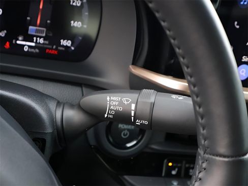 Used 2023 Toyota Crown Platinum image 35