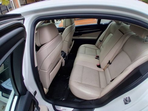 Used 2012 BMW 740i RWD image 13