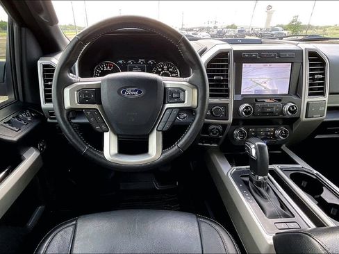 Used 2020 Ford F150 Lariat w/ Equipment Group 502A Luxury AWD/4WD image 8