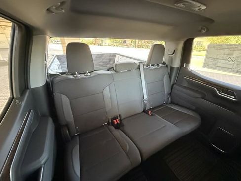 New 2026 GMC Sierra 1500 SLE image 24